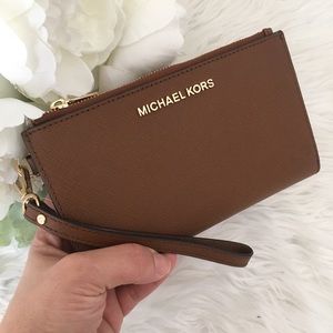 COPY - Michael Kors Double Zipper wallet/ wristlet